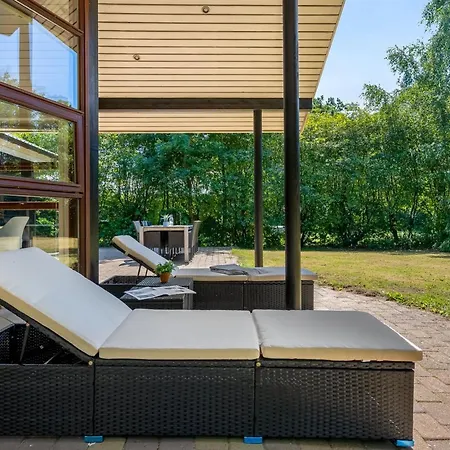 Lillebror - 12km From The Sea By Interhome