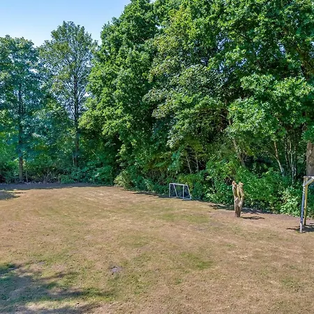 Lillebror - 12km From The Sea By Interhome